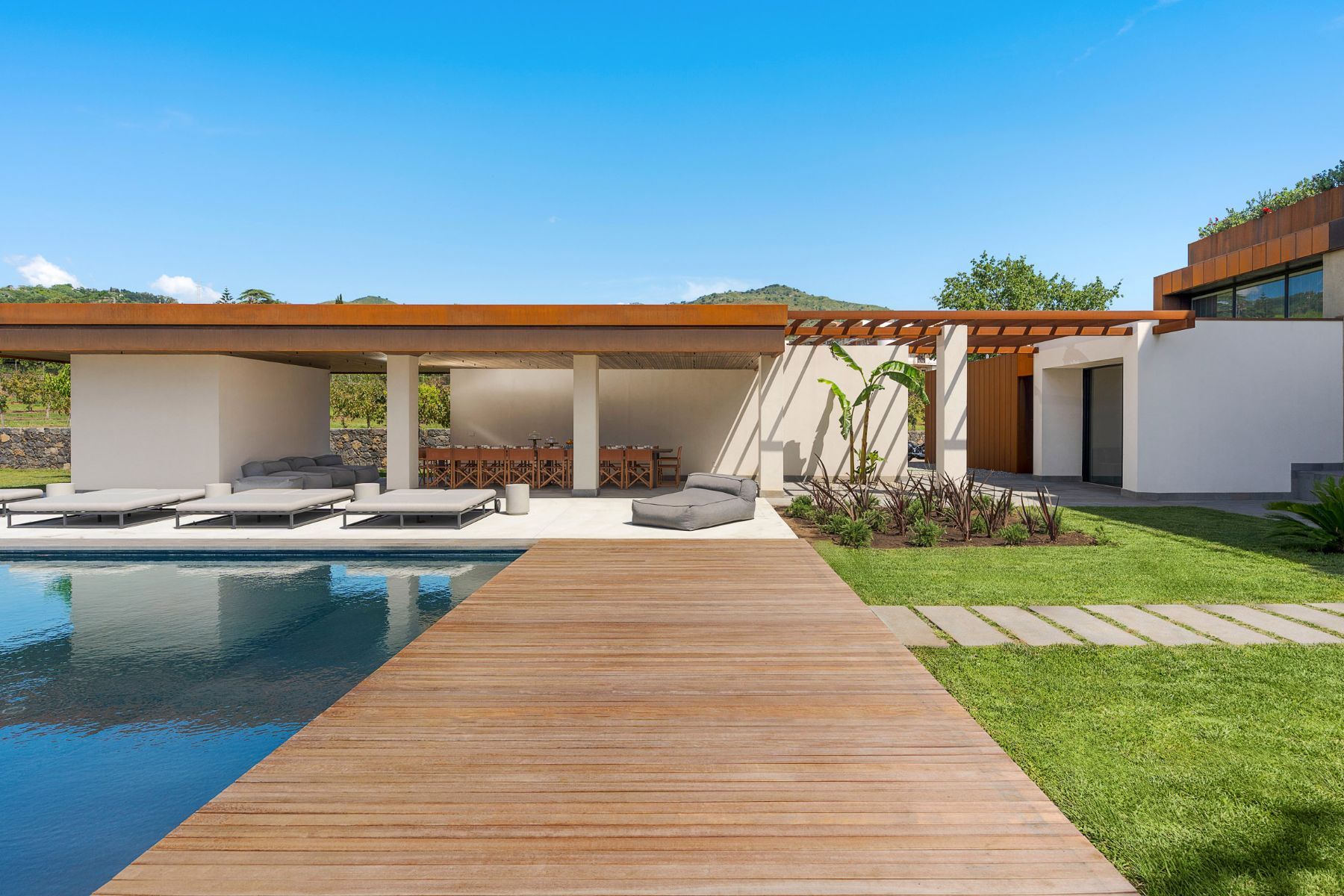 Fiume villa photo.